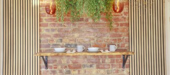 Detached 2 story recently renovated property in the town centre