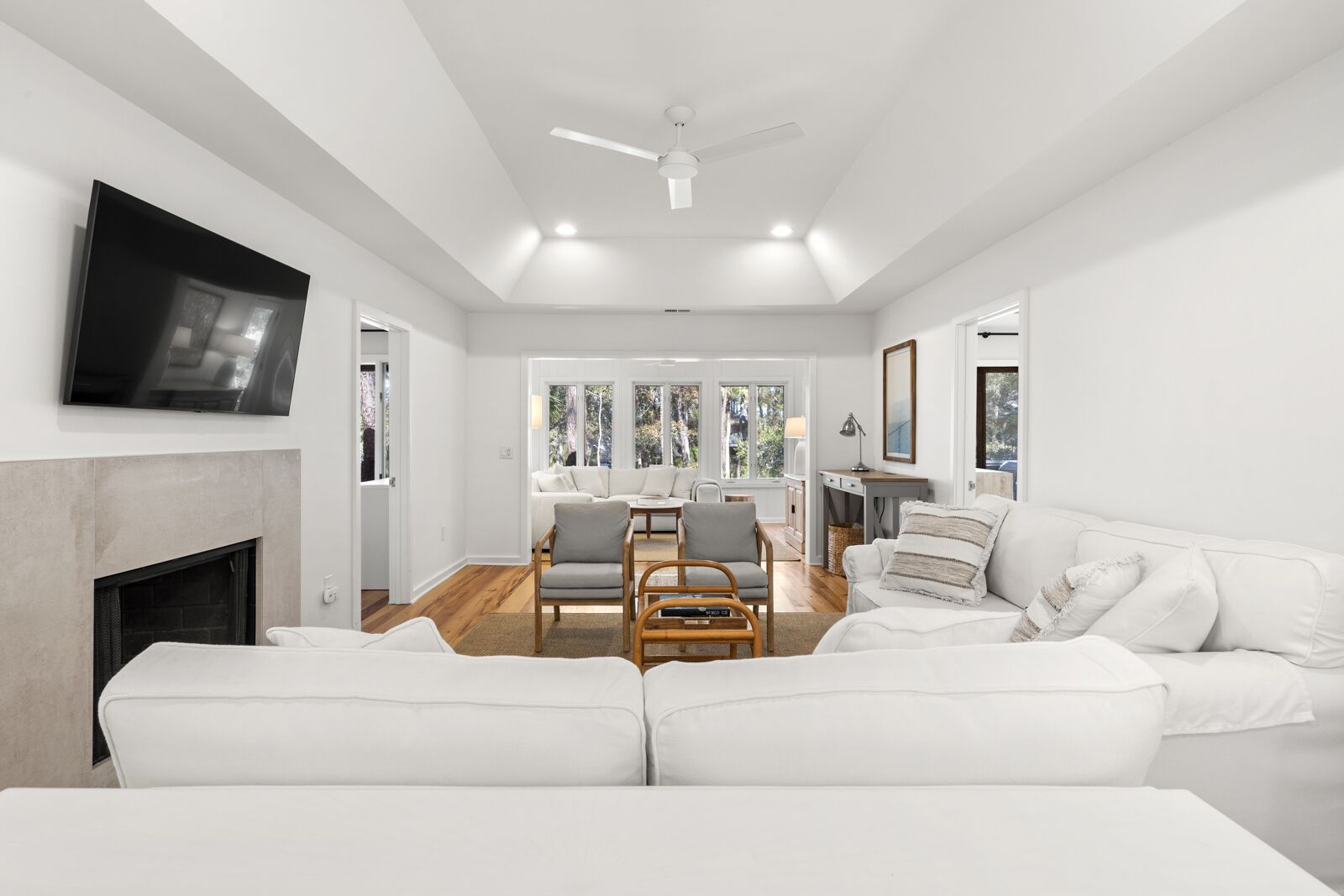 53 Inlet Cove: Renovated Cottage, Community Pool & Dock, Bike/Gear Credit