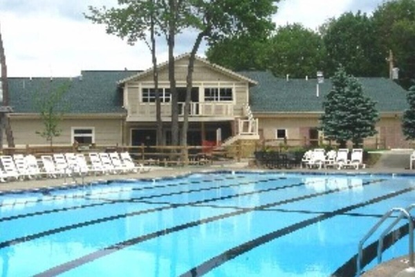 Indendørs pool, udendørs pool