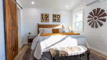 3 chambres, bureau, Wi-Fi gratuit, draps fournis