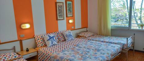 1 bedroom, in-room safe, free WiFi, bed sheets