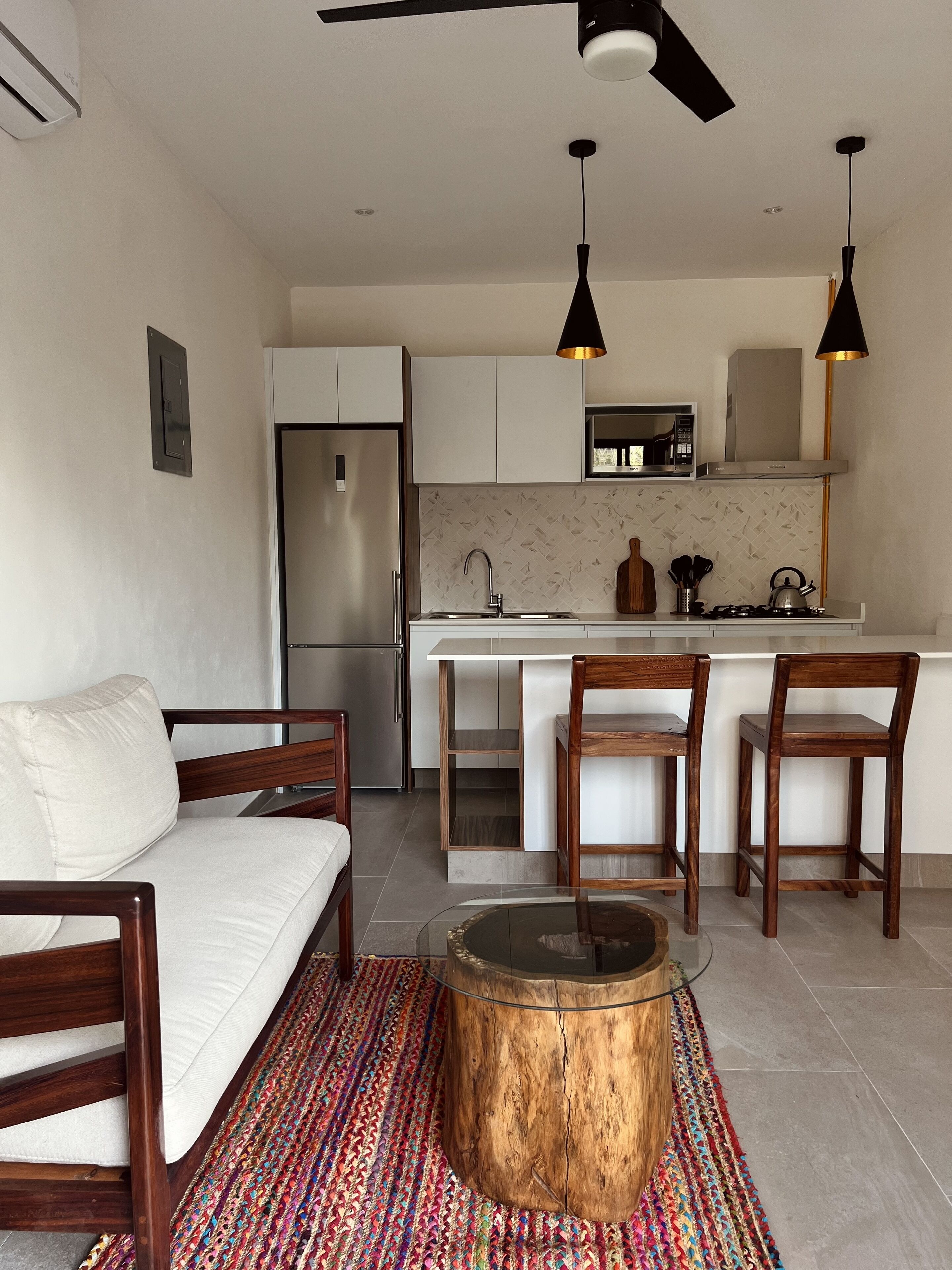 *Brand New* Centrally Located Coastal Huatulco Condo