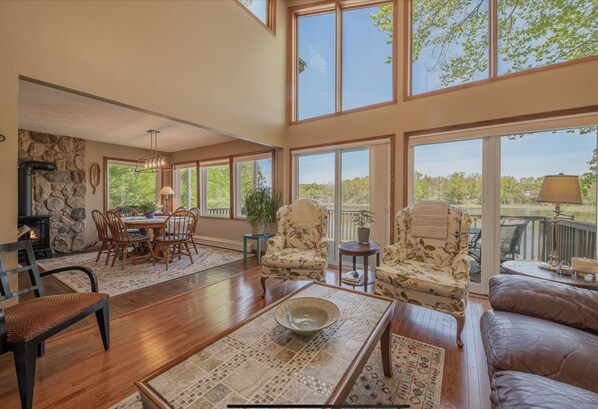 Smart TV, fireplace, foosball, books