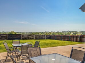 Outdoor dining - Fell View Cottage - UK43378 (Carlisle)