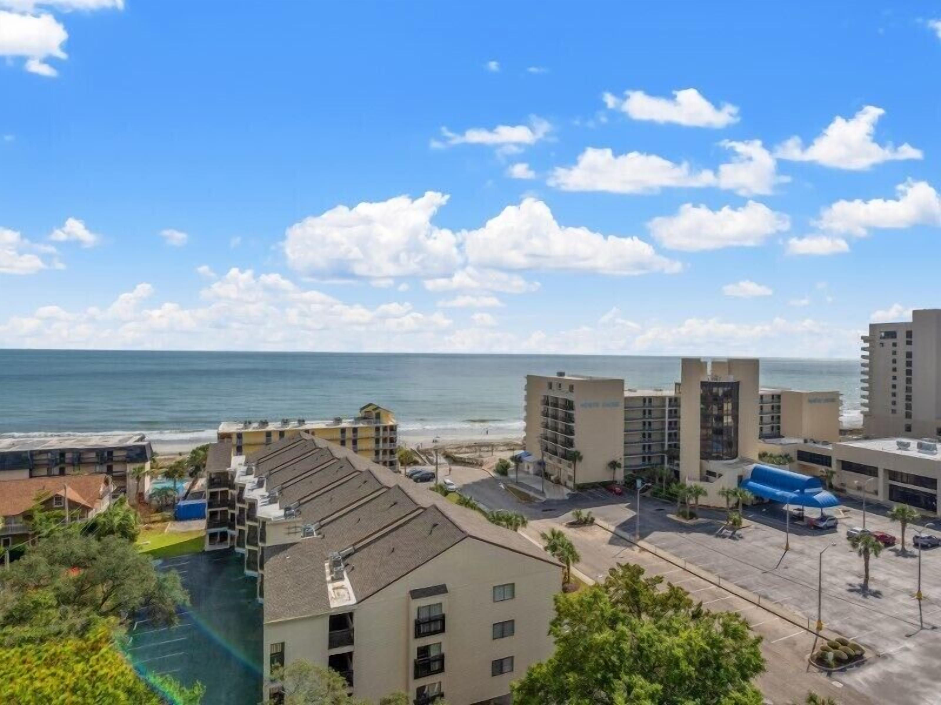 NEW Ocean Villas Condos - 1bed 1bath, pools, Ocean View, Beach front, Free Wifi