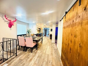 Dining - Denver Oasis Swim Spa Retreat (Denver)