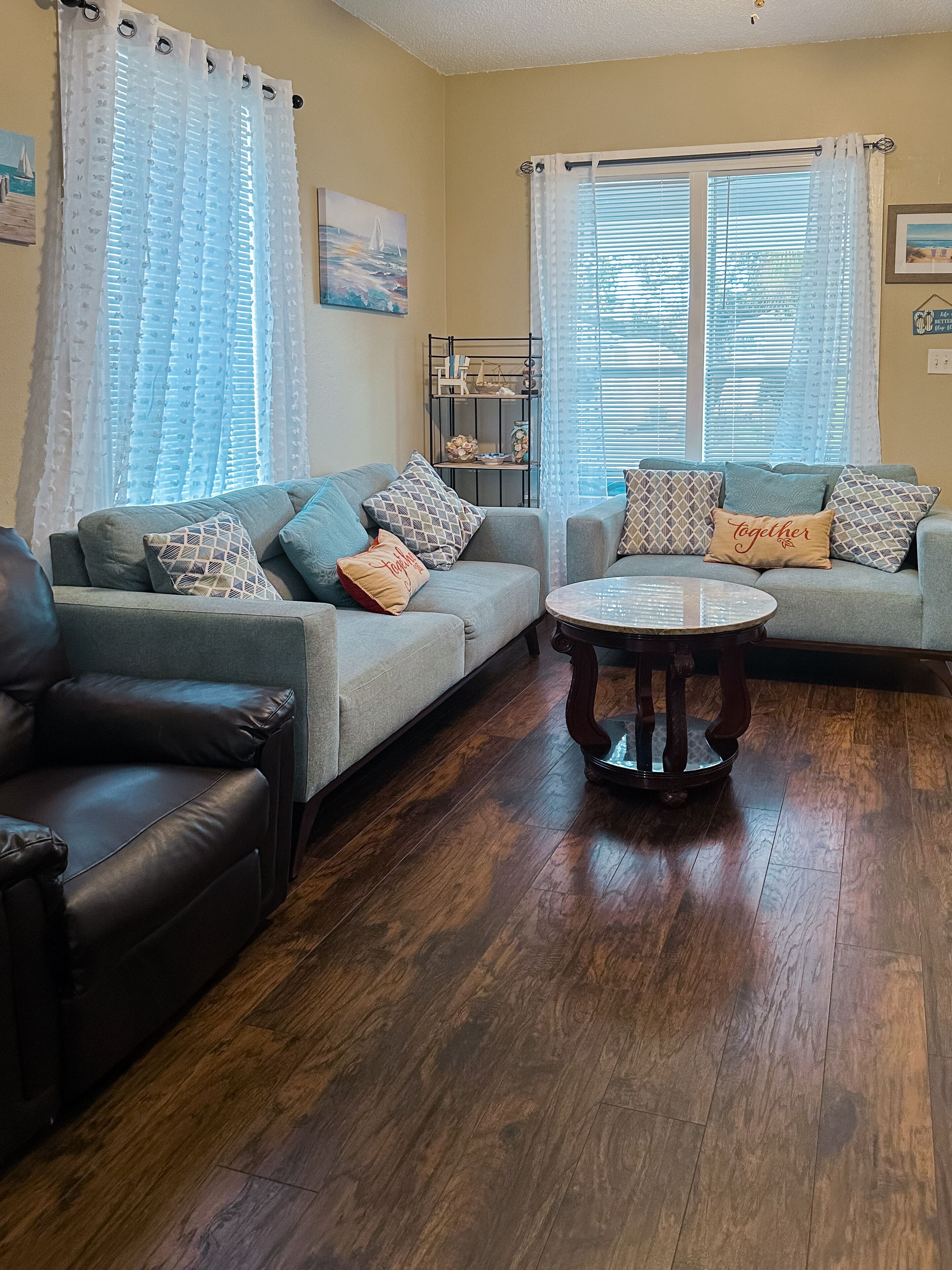 5 minute walk to the beach! Remodeled cottage getaway.