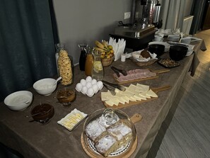 Free daily buffet breakfast - Hotel Seti (Mestia)
