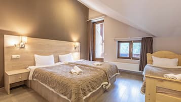 Tripla Standard, vista montagna | 1 camera, lenzuola Frette, biancheria da letto di alta qualità