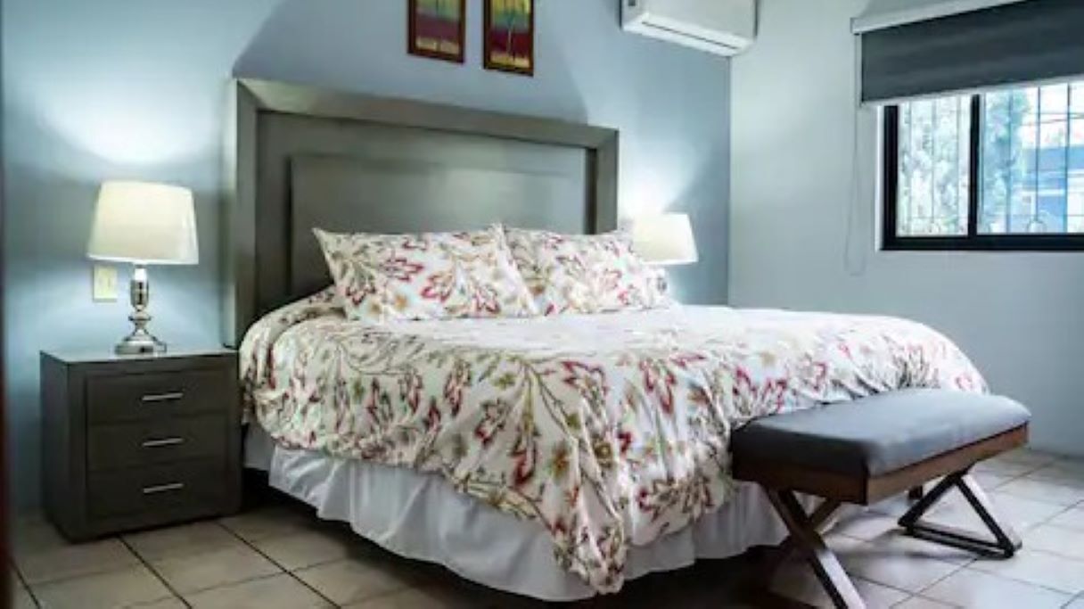 Hermosa Casa Minimalista en Providencia.