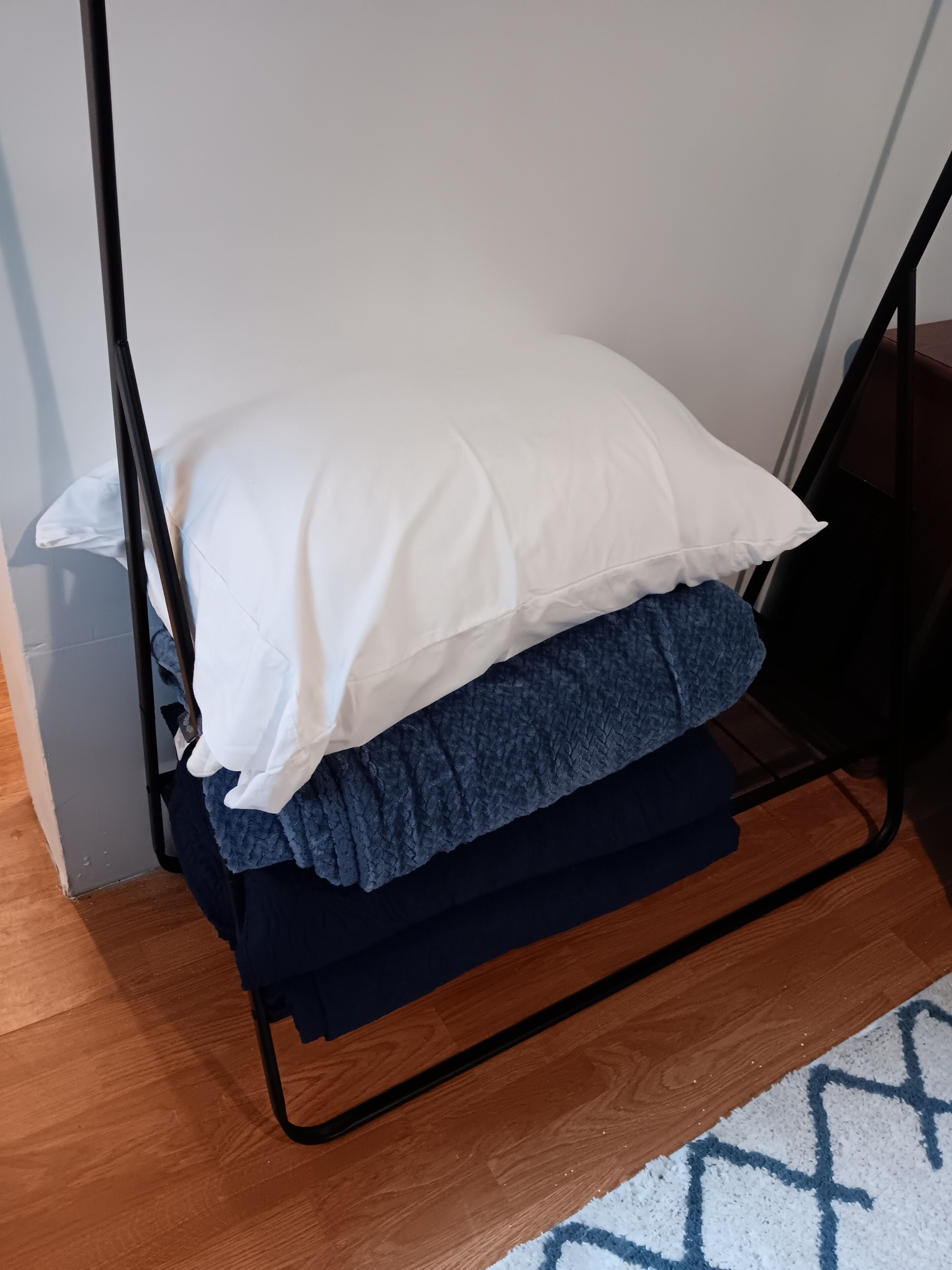 Mother-In-Laws Guesthouse