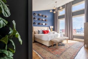 4 habitaciones, tabla de planchar con plancha y wifi gratis 