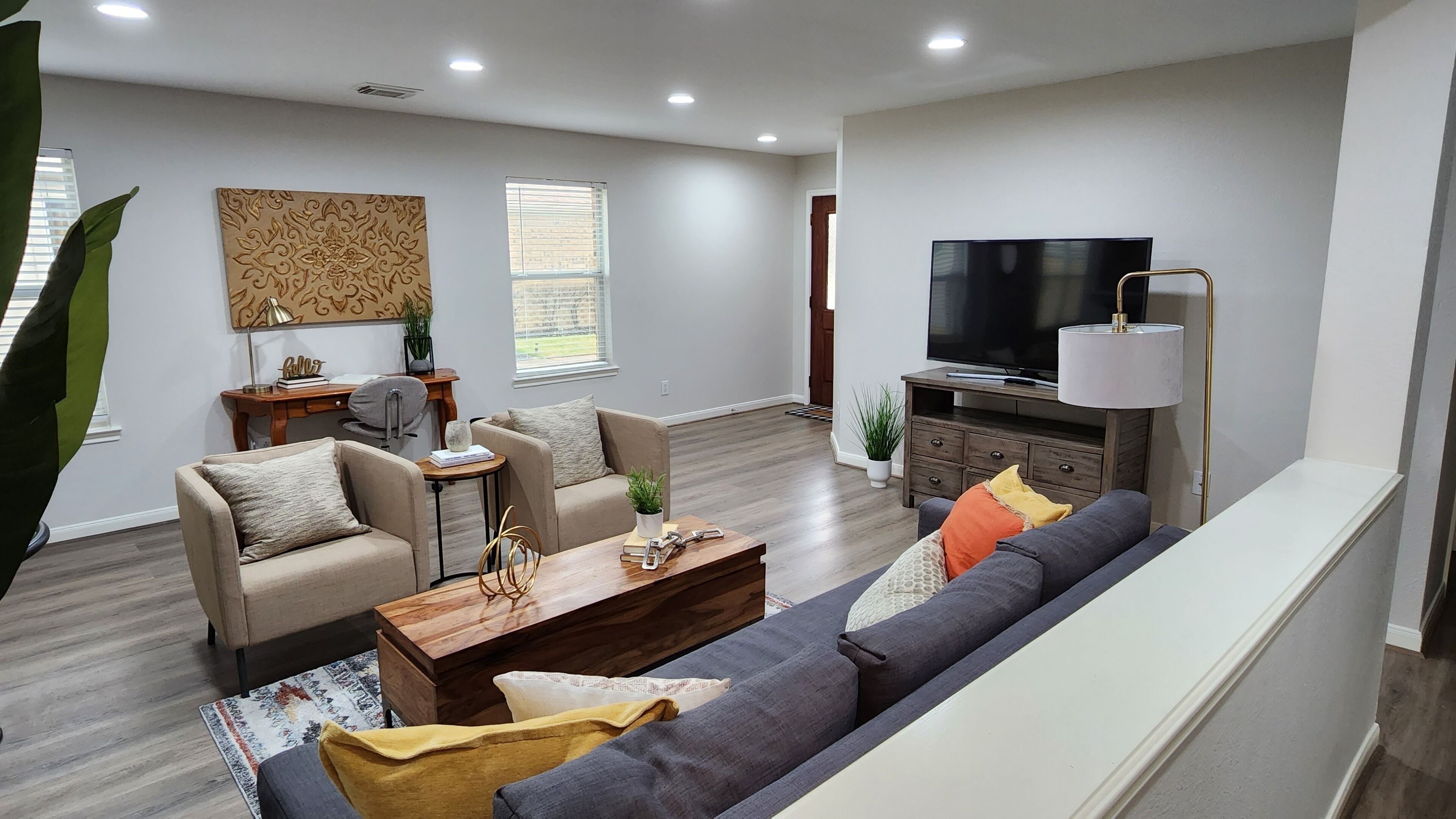 Beautiful Family/Corporate Home