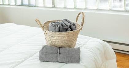 Cozy 3 bedrooms app near Metro