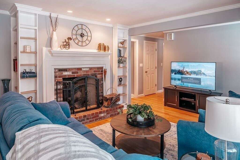 Charming house near beaches, lakes and mountains