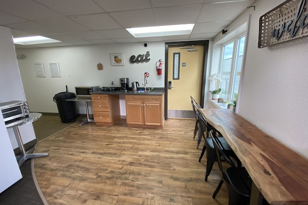 Mini-fridge, microwave