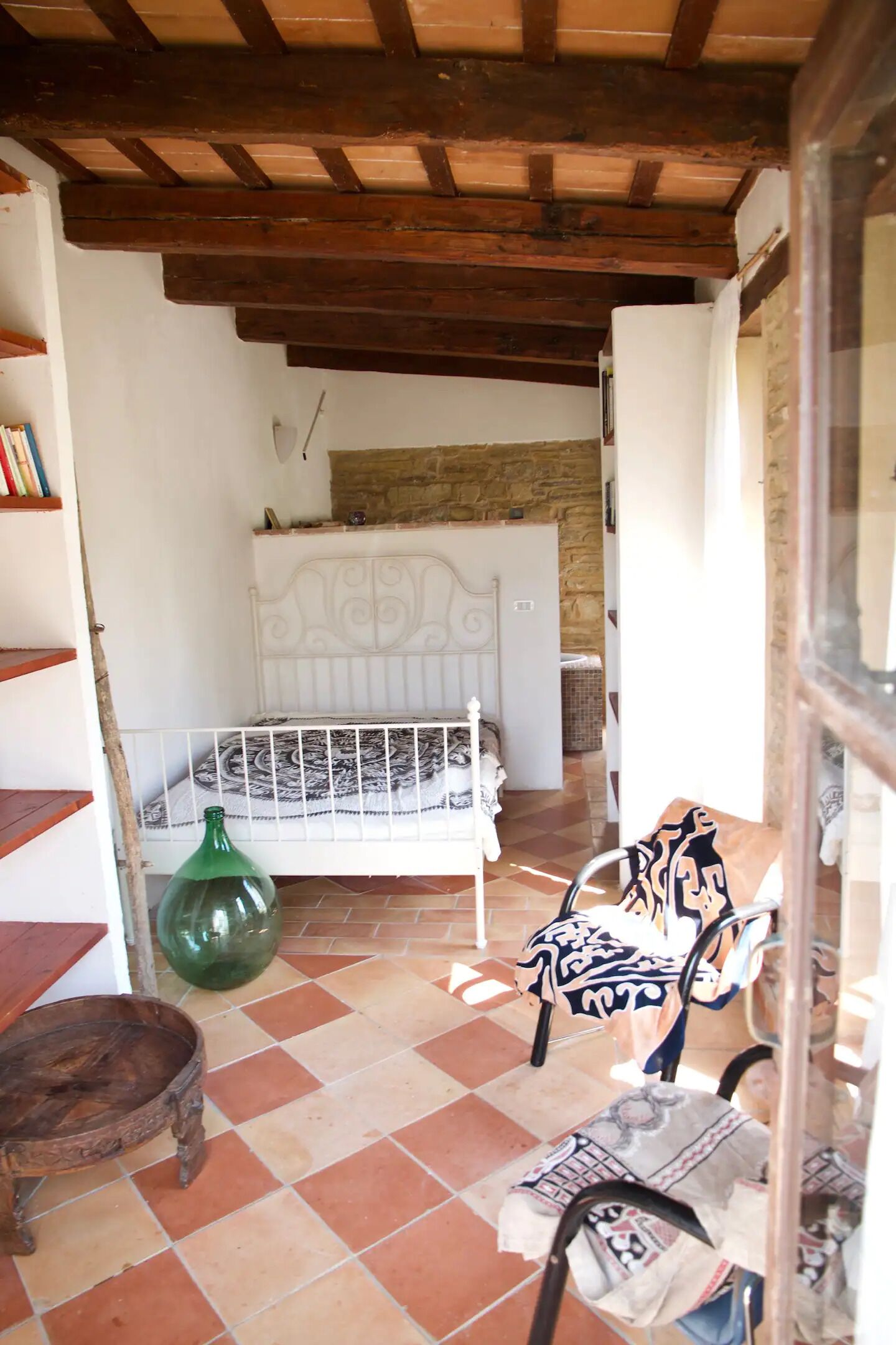 5 chambres, bureau, Wi-Fi, draps fournis