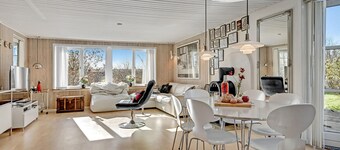 Gorgeous home in Rønde with kitchen