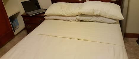 1 chambre, fer et planche Ă repasser, accĂšs au Wi-Fi (inclus)