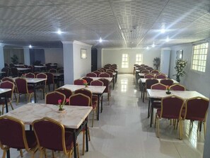 Restaurant - Durrat Albayan hotel (Makkah)