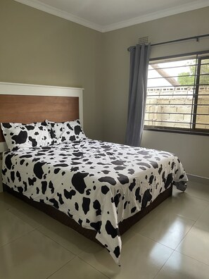 3 Schlafzimmer, Bügeleisen/Bügelbrett, kostenloses WLAN, Bettwäsche