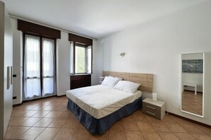 2 camere, ferro/asse da stiro, Wi-Fi gratuito, lenzuola