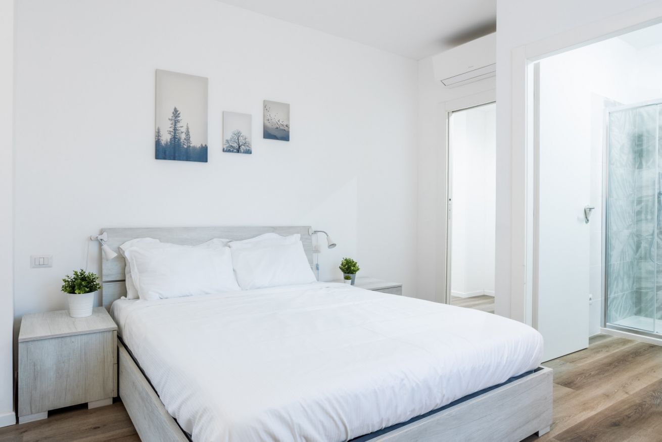 2 habitaciones, tabla de planchar con plancha y wifi gratis 