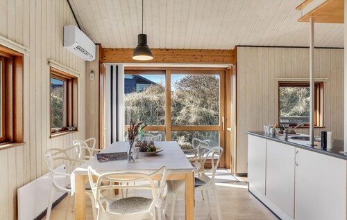 3 bedroom nice home in Løkken