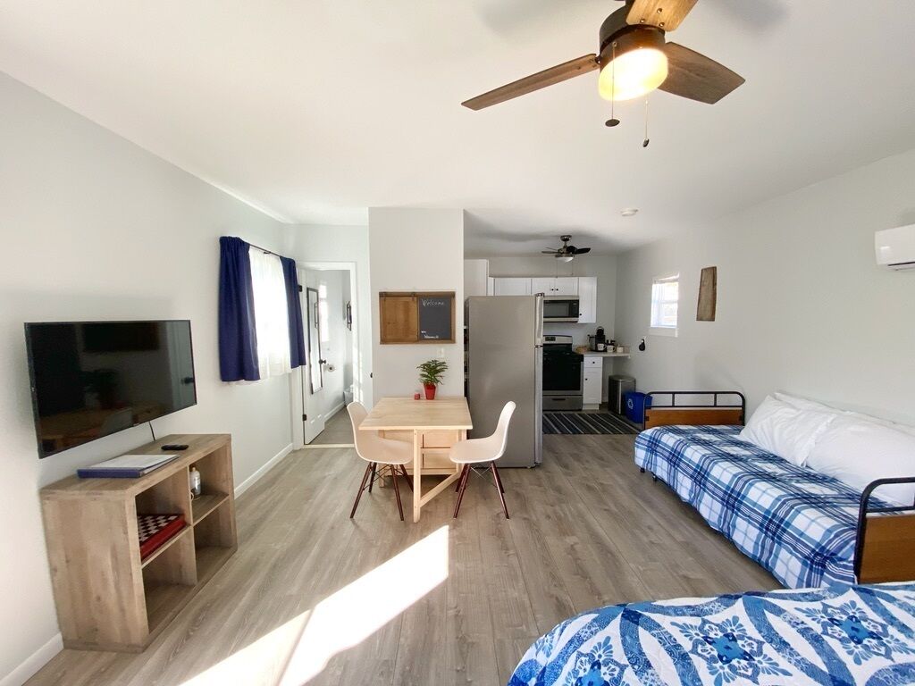 Rehoboth Beach Farmhouse Studio, right off the bike trail - 5 min from the beach