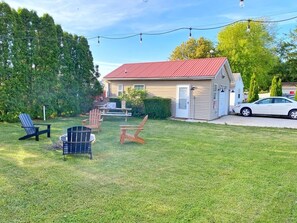 المنطقة المحيطة بالمنشأة