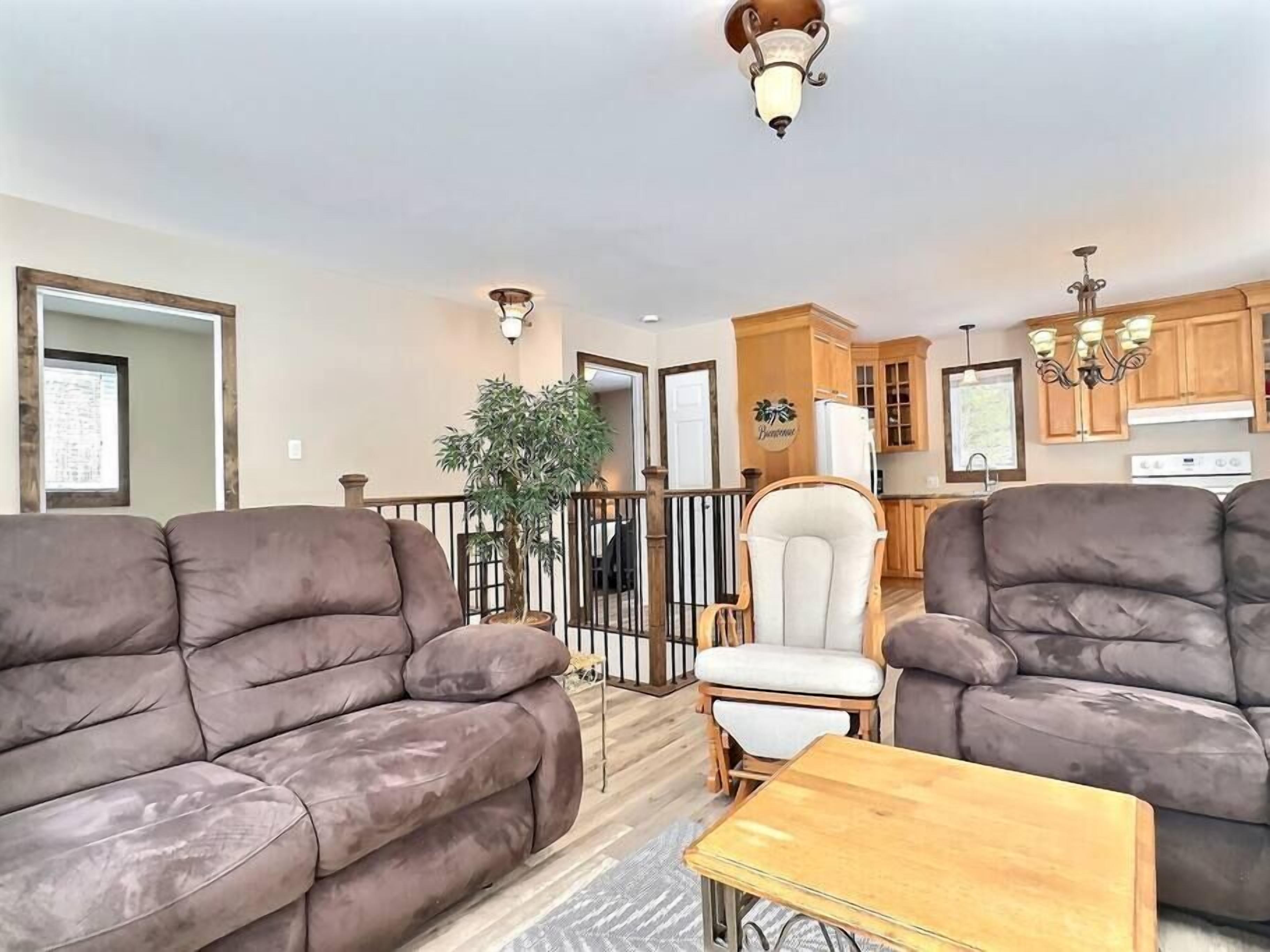 Sunset and Relaxation on the Edge of Lac des Pins