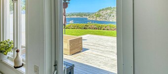 Awesome home in Svineviken