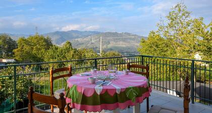 Nice home in Montorio al Vomano