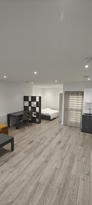 1 chambre, Wi-Fi gratuit, draps fournis