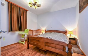 6 chambres, coffres-forts dans les chambres, fer et planche Ă repasser