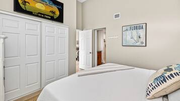 7 bedrooms, iron/ironing board, travel cot, free WiFi