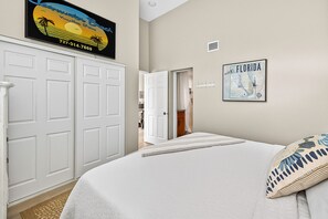 7 bedrooms, iron/ironing board, travel cot, free WiFi