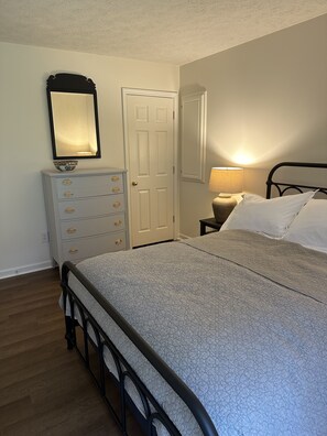 3 Schlafzimmer, kostenloses WLAN, Bettwäsche