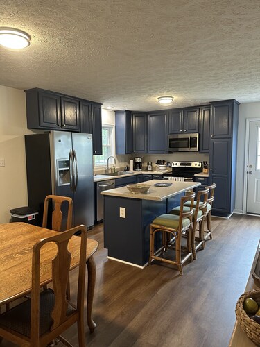 New listing for newly renovated 3 BR Home 1 mile from Historic Lexington