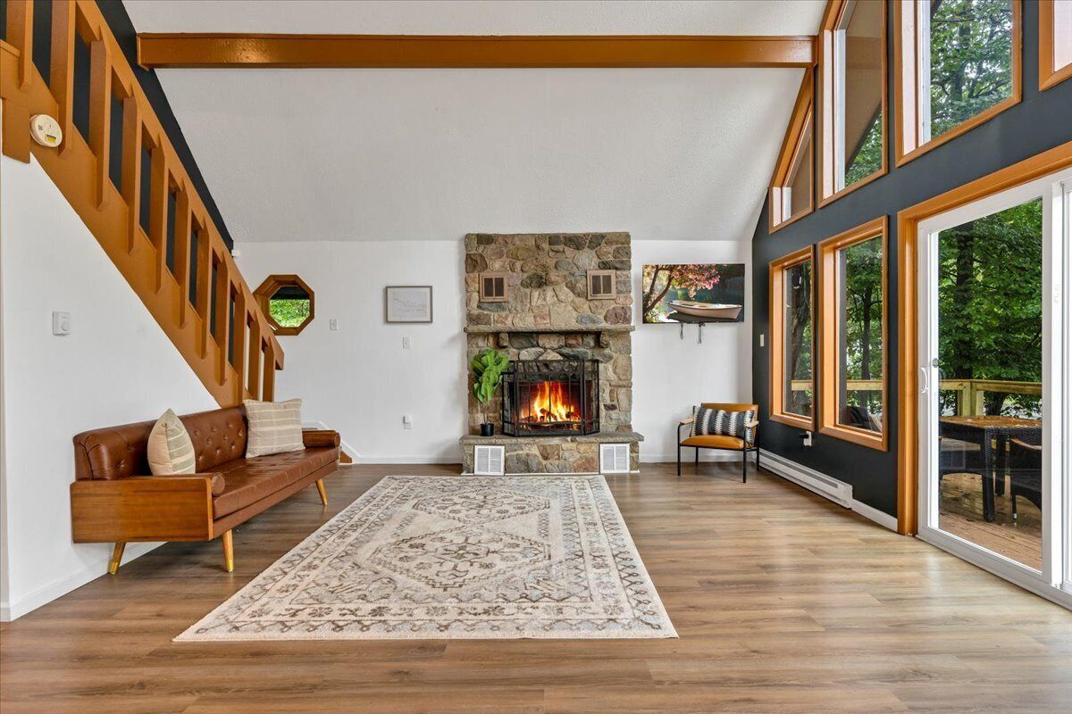 Cozy Poconos A Frame Cabin-Near Ski Resort & Lake