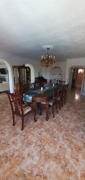 Dining - House in Fuengirola with private pool, enjoy the relaxation of the... (Fuengirola)