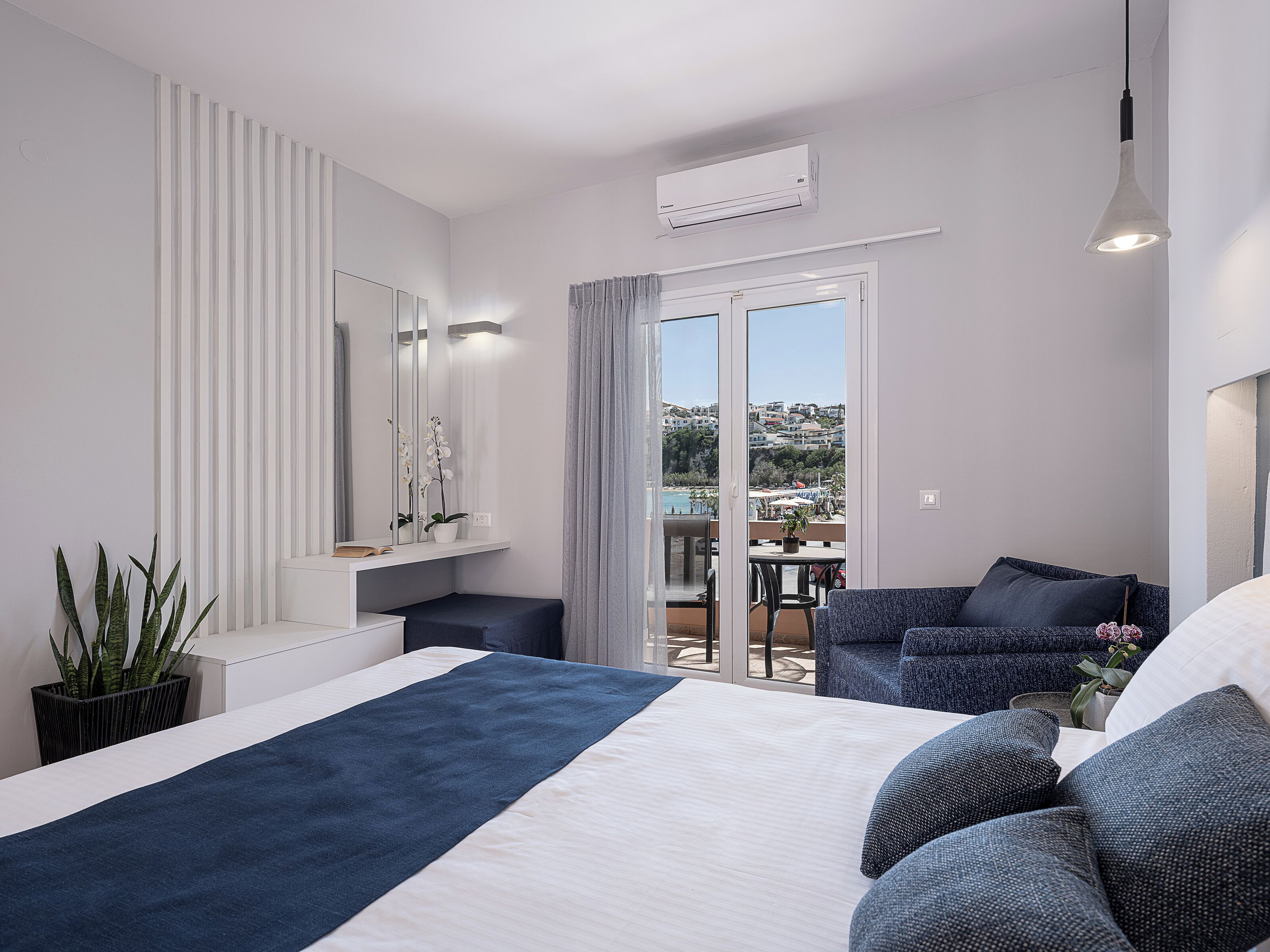 럭셔리 스튜디오, 금연, 바다 전망 | 오리/거위털 이불, 메모리폼 침대, 객실 내 금고, 각각 다른 스타일의 인테리어