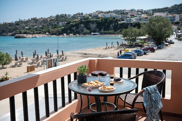 Apartemen Mewah, 1 kamar tidur, Bebas Asap Rokok, pemandangan laut | Pemandangan pantai/laut