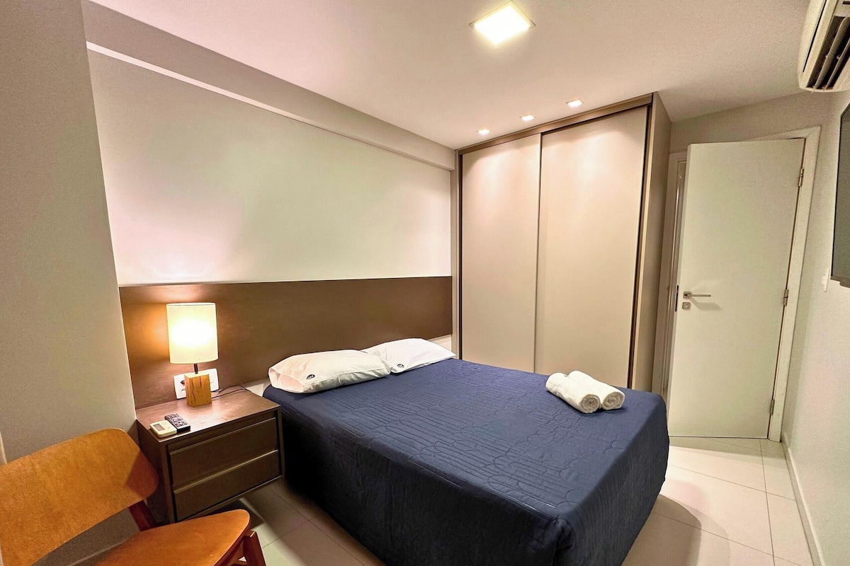 Family Apartment | 2 bedrooms, desk, WiFi (free), bed sheets