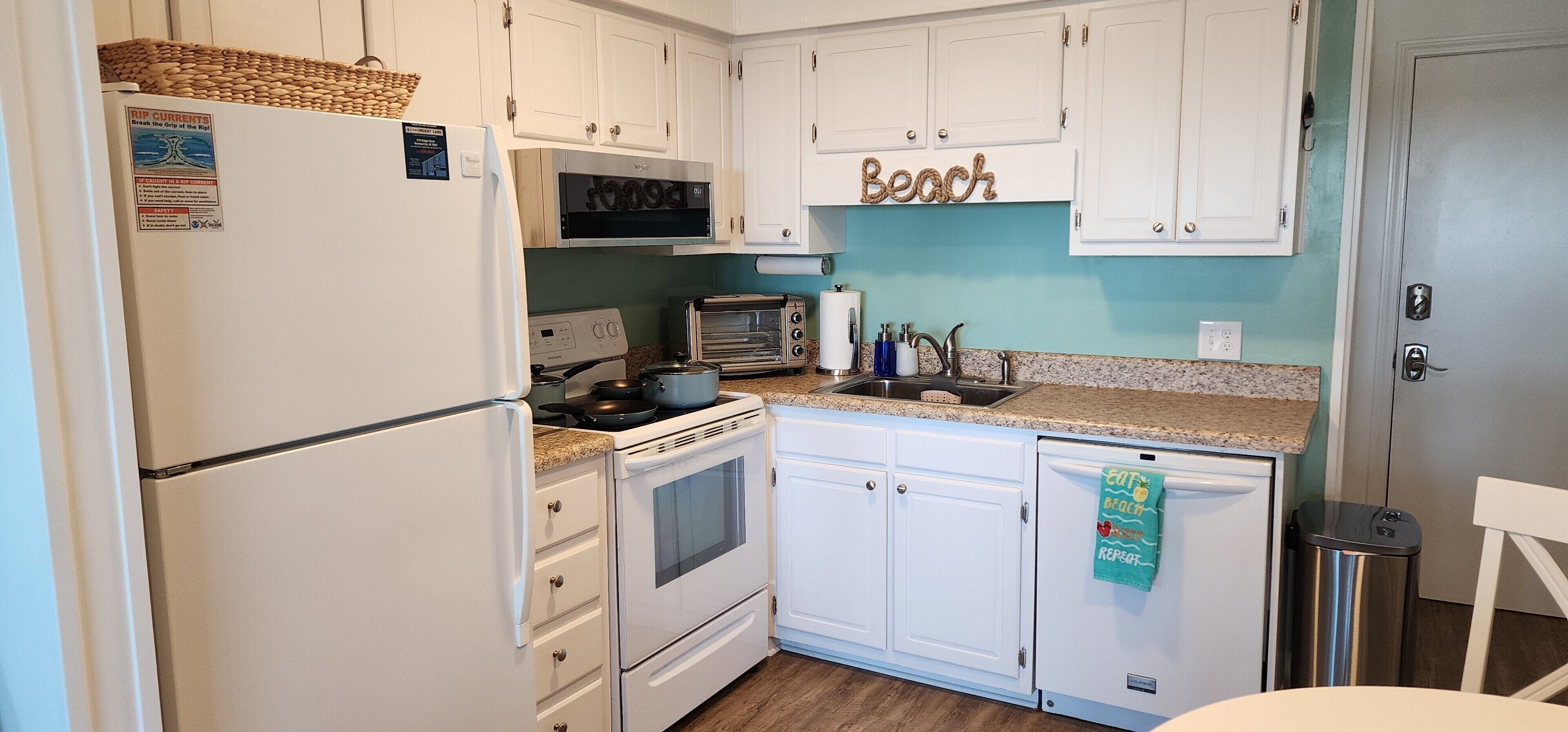 Oceanfront complex, two pools, beach access, and king bed!