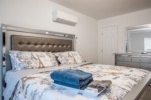 3 chambres, fer et planche à repasser, accès au Wi-Fi (inclus)