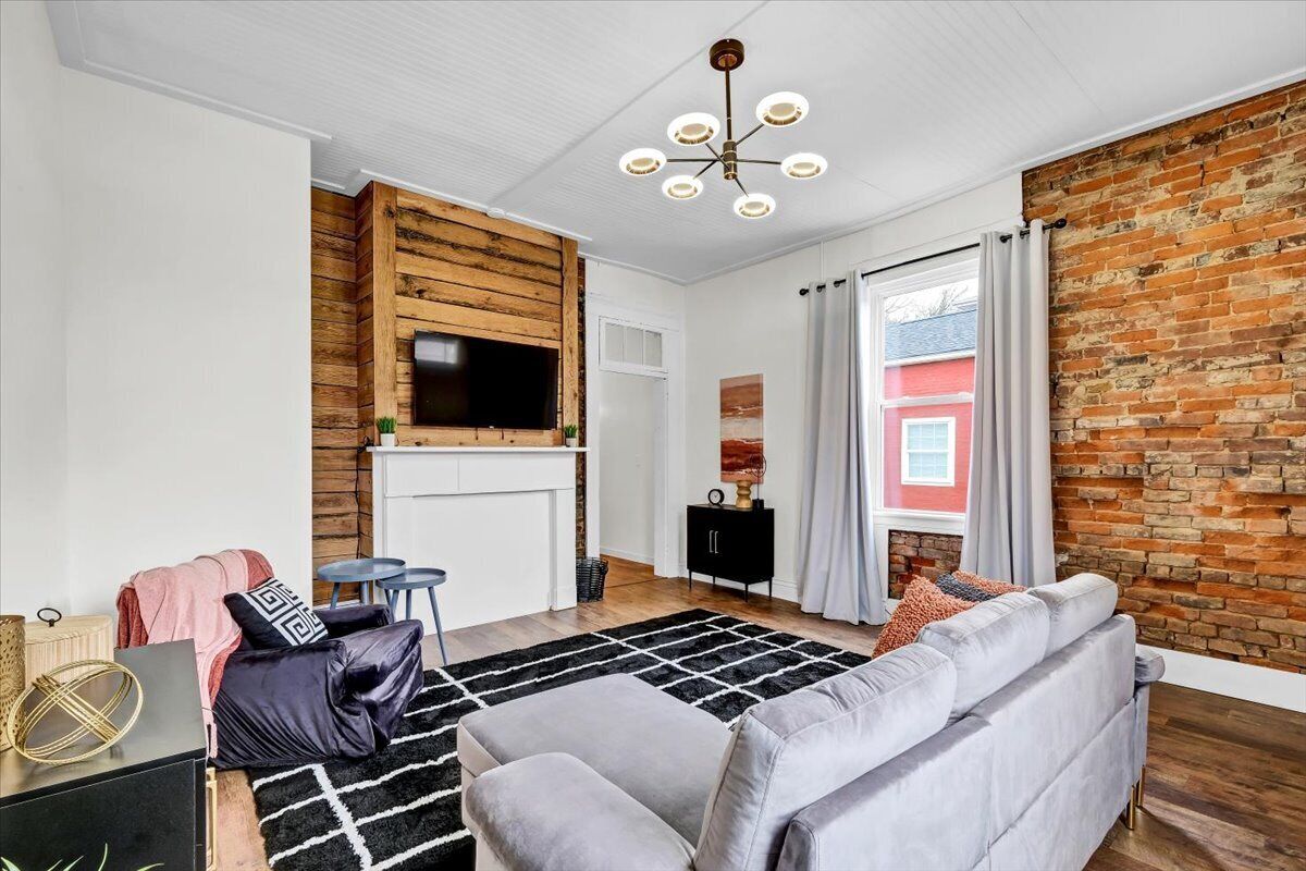 Bourbon Trail Hotspot near Nulu