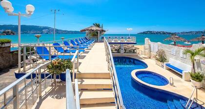 WIVC Mar Azul Resort - Your Best Beachfront Stay in Acapulco