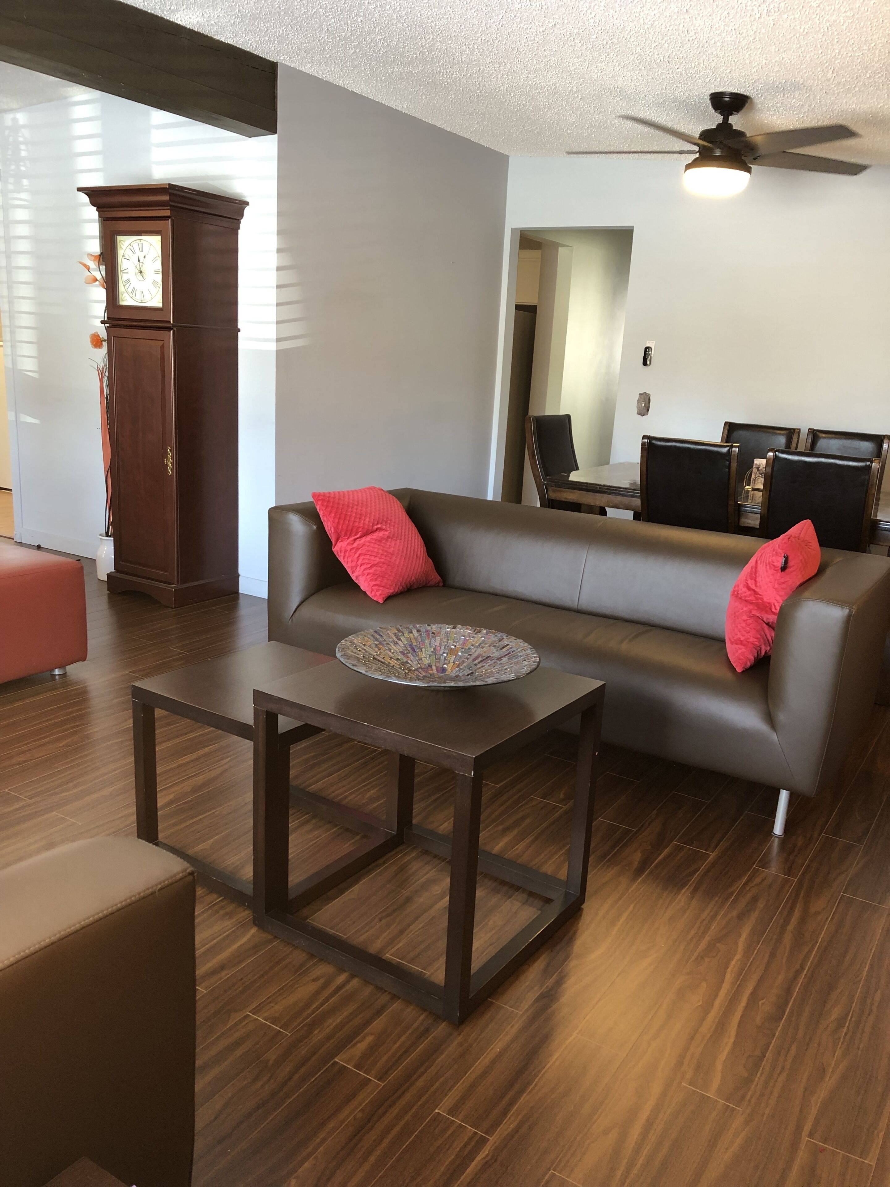 Spacious 5 bedrooms sleep 22