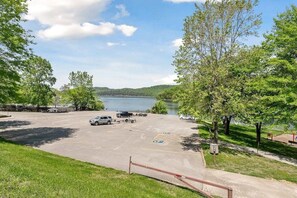 Property grounds - CHL Chateau-Mins from Hurricane Marina (Silver Point)